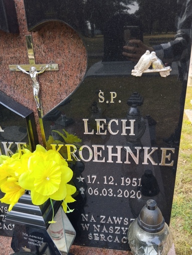 Renata KROEHNKE 1955 Dolice - Grobonet - Wyszukiwarka osób pochowanych