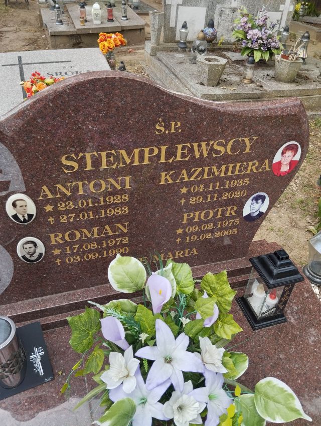 Antoni STEMPLEWSKI 1928 Dolice - Grobonet - Wyszukiwarka osób pochowanych