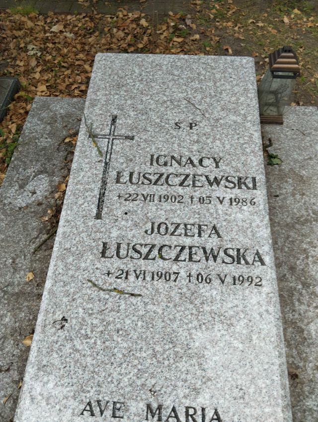 Grób JÓZEFA ŁUSZCZEWSKA