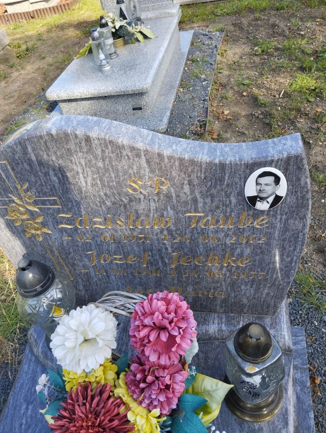 Józef JECHKE 1901 Dolice - Grobonet - Wyszukiwarka osób pochowanych